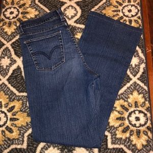 Levi’s 512 High-Rise Bootcut Jeans